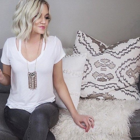 Stella & Dot - Analena Pendant - Picture 7 of 7